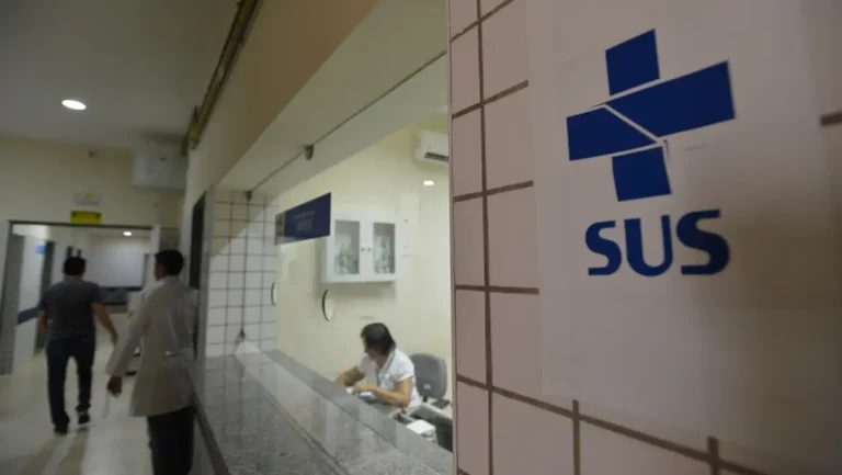 TVTNews 4 nova-lei-amplia-acesso-a-medicamentos-usados-no-tratamento-de-infarto-e-avc-isquemico-nas-unidades-de-urgencia-e-emergencia-do-sus-foto-marcello-casal-jr-agencia-brasil