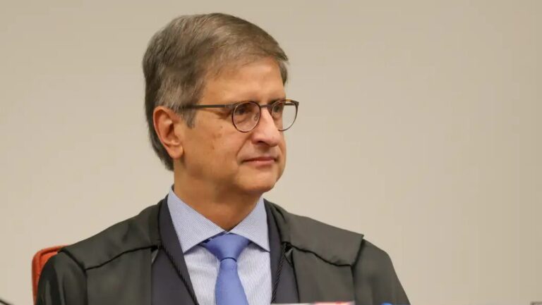 pgr-paulo-gonet-questionou-a-legalidade-da-investigacao-conduzida-por-andre-mendonca-apos-relatorio-da-pf-revelar-mensagens-entre-alexandre-de-moraes-e-daniel-vorcaro-foto-fabio-rodrigues-pozzebom-agencia-brasil