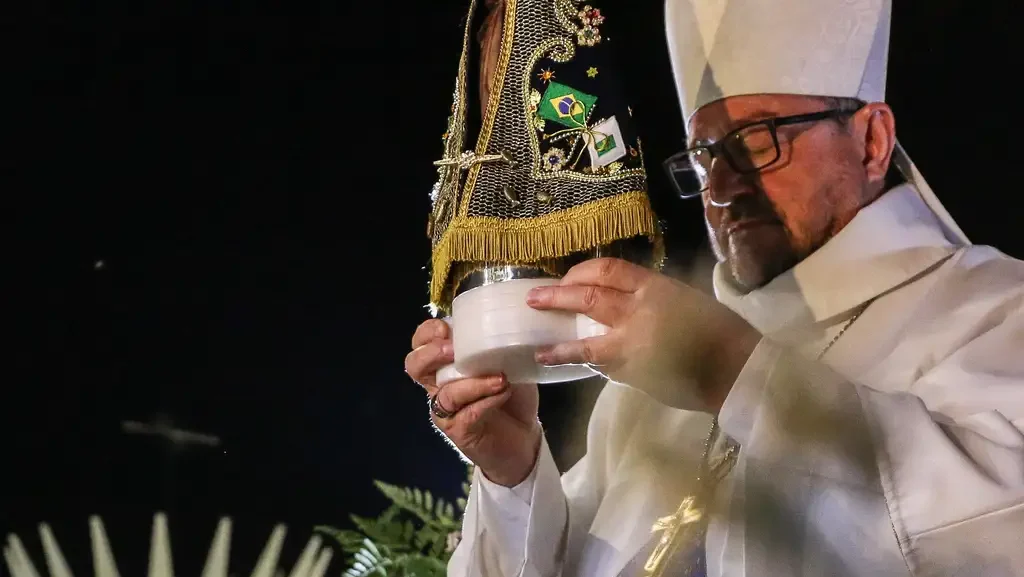 “A Guerra à Santa”: Juliette discute ataques à padroeira do Brasil 1 juliette-apresenta-revelando-sobre-nossa-senhora-tvt-news