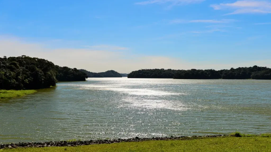 obra-brasilia-df-obra-que-pretende-retirar-4-mil-litros-de-agua-por-segundo-do-braco-rio-pequeno-na-represa-billings-gera-incertezas-de-danos-ambientais-foto-secretaria-de-meio-ambiente-e-protecao-ambiental-tvt-news