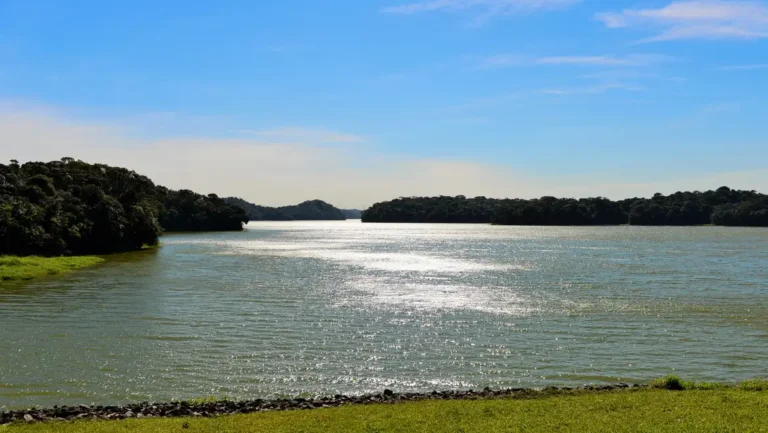 obra-brasilia-df-obra-que-pretende-retirar-4-mil-litros-de-agua-por-segundo-do-braco-rio-pequeno-na-represa-billings-gera-incertezas-de-danos-ambientais-foto-secretaria-de-meio-ambiente-e-protecao-ambiental-tvt-news