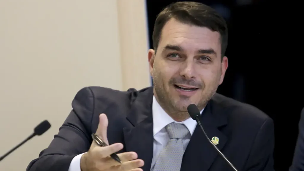 partido-acionou-stf-e-tse-e-aponta-suspeitas-de-participacao-estrangeira-em-acoes-que-poderiam-favorecer-a-candidatura-de-flavio-bolsonaro-foto-wilson-dias-agencia-brasil