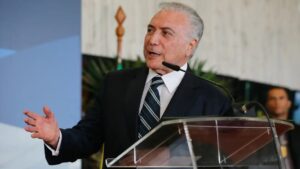 contrato-previa-pagamento-escritorio-do-ex-presidente-michel-temer-por-atuacao-em-processos-judiciais-e-articulacoes-com-orgaos-publicos-em-relacao-ao-master-mensagens-revelam-cobrancas-e-encontros-com-o-banqueiro-no-exterior-foto-cesar-itibere-pr