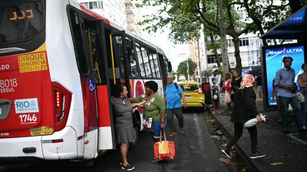 onibus-tse-stf-eleicoes-voto-democracia
