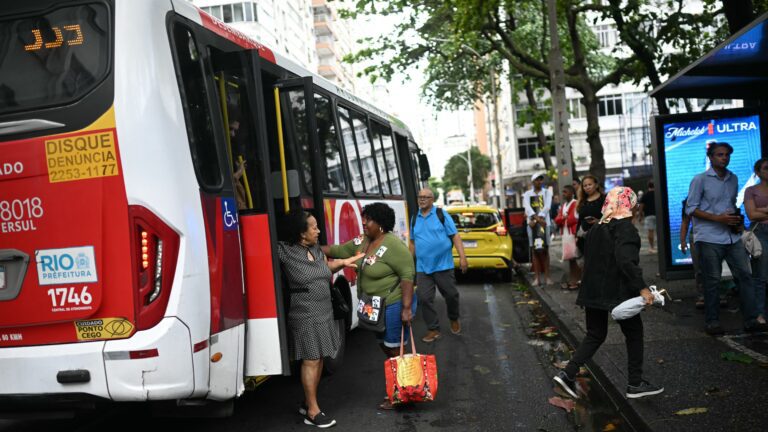 onibus-tse-stf-eleicoes-voto-democracia