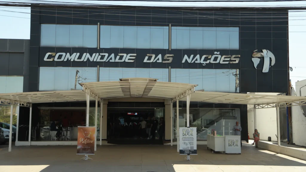 igreja-evangelica-comunidade-das-nacoes-em-brasilia-jb-carvalho-contra-culto-nossa-senhora-aparecida