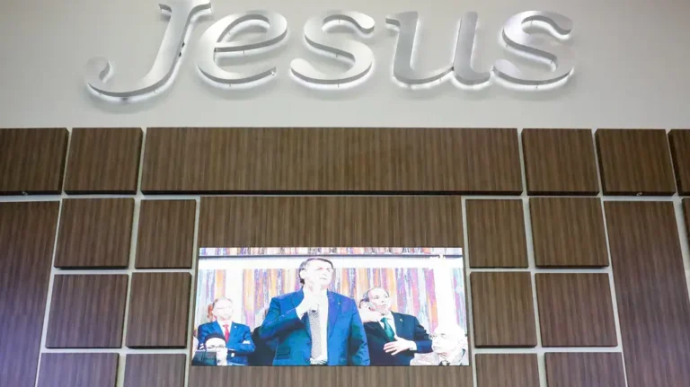 ataques-nossa-senhora-projeto-de-poder