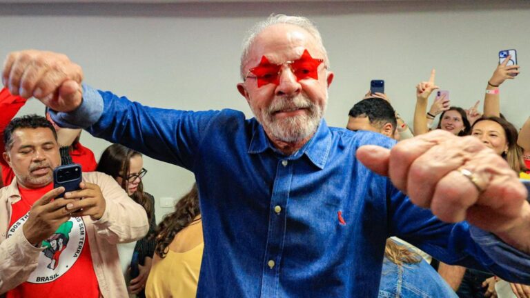 lula-aniversario-vitoria-pt-81-anos