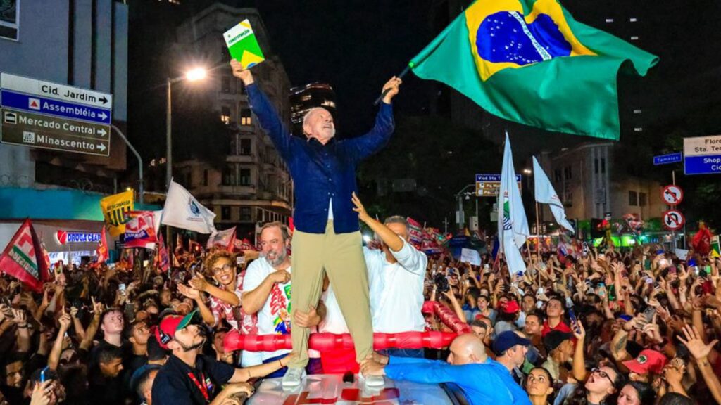 domingo-nosso-encontro-marcado-com-a-democracia-eleicoes-2026-lula-luiz-inacio-lula-da-silva-resultados-resultado-das-eleicoes-apuracao-apuracao-dos-votos-vitoria-brasil-constituicao-pesquisa-pesquisas-tvt-news