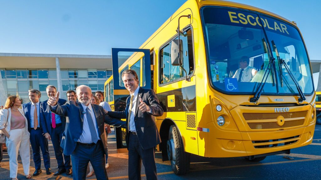 lula-tarifa-zero-passe-livro-transporte-publico-pec-onibus