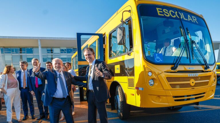 TVTNews 4 lula-tarifa-zero-passe-livro-transporte-publico-pec-onibus