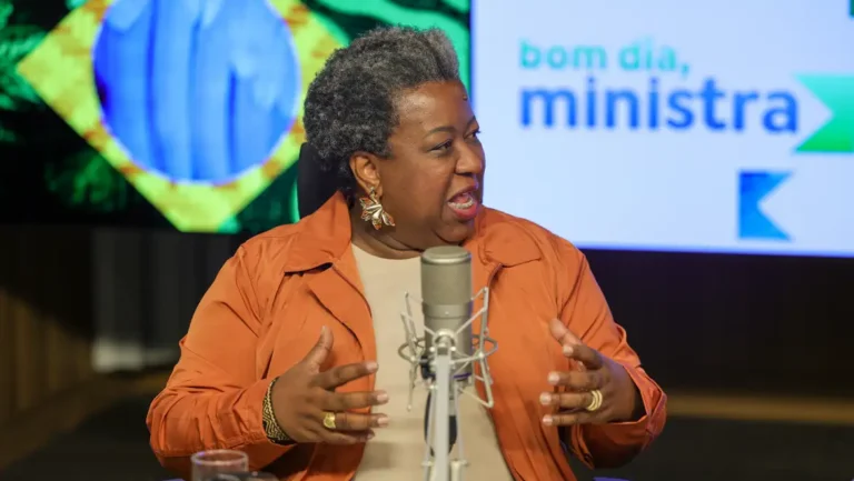 promovida-pela-rede-a-ponte-curso-de-formacao-online-prepara-parlamentares-e-assessorias-para-acompanhar-investimentos-e-cobrar-o-cumprimento-da-legislacao-nas-escolas-foto-fabio-rodrigues-pozzebom-agencia-brasil