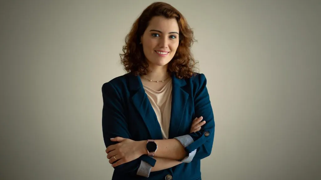 empreendedorismo-feminino-co-fundadora-da-alianca-empreendedora-recebe-premiacao-da-onu-a-co-fundadora-da-ong-alianca-empreendedora-adriano-santos-tvt-news
