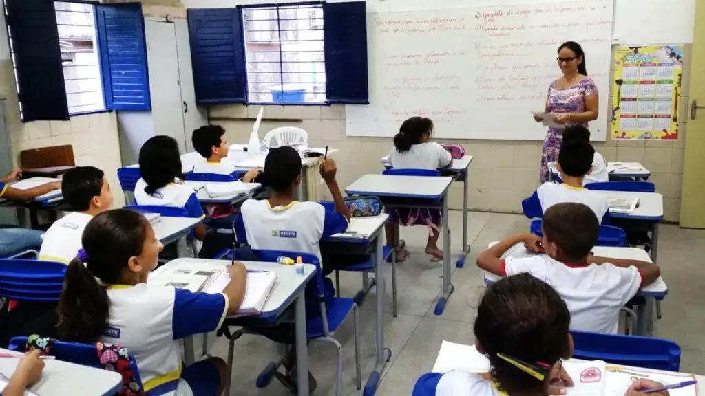 crescem-matriculas-de-alunos-com-transtorno-do-espectro-autista-censo-escolar-e-a-principal-pesquisa-da-educacao-basica-e-e-fundamental-para-compreender-o-ensino-no-brasil-sumaia-villela-agencia-brasil-tvt-news