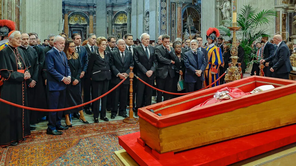 lula-janja-dilma-rousseff--comitiva-brasileira-funeral-papa-francisco-ricardo-stuckert-pr-tvt-news