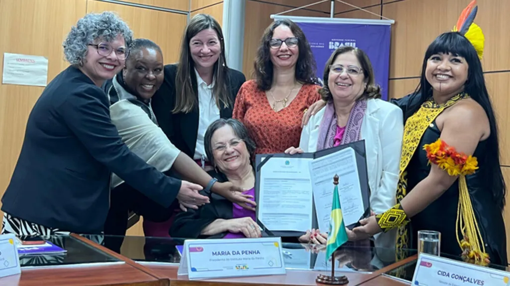 Nos 20 anos da Lei Maria da Penha mulheres querem mais apoio e proteção às vítimas 1 ministerio-das-mulheres-e-universidade-federal-do-ceara-querem-criar-o-memorial-da-mulher-brasileira-o-imovel-onde-sera-construido-o-memorial-e-o-mesmo-em-que-maria-da-penha-sofreu-as-tentativas-de-feminicidio-mulheres-ascom-tvt-news