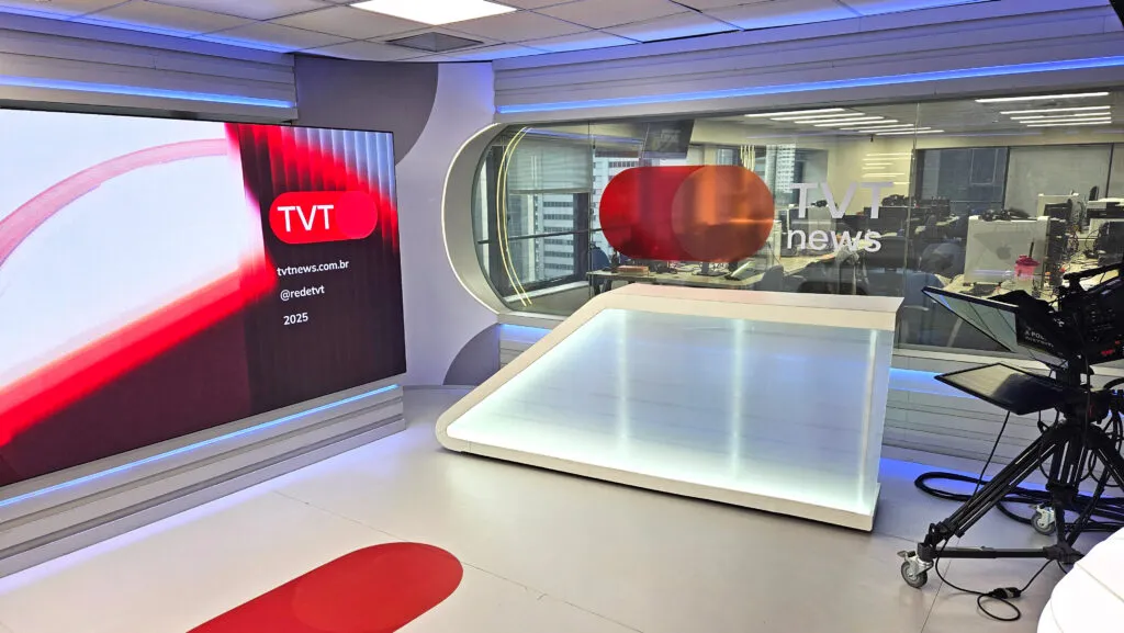 Acompanhe o Jornal TVT News Segunda Edição | 17-04 1 tvt-lanca-jornal-tvt-news-segunda-edicao-no-dia-16-de-abril-novo-estudio-tem-telao-de-alta-definicao-e-janelas-para-a-redacao-e-para-a-avenida-paulista-foto-ricardo-negro-tvt-news-tvt-news