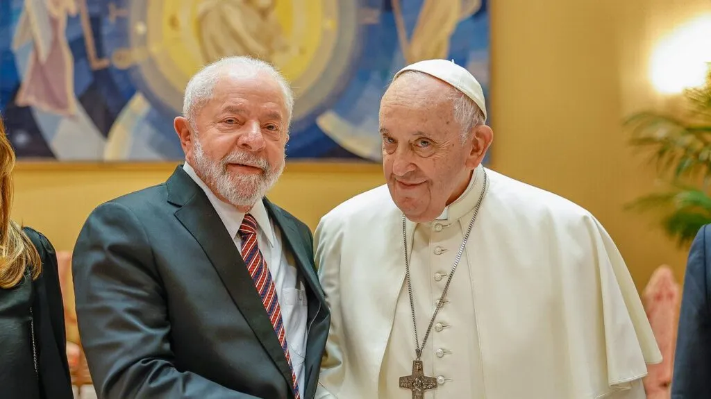 a-morte-de-papa-francisco-leva-presidentes-reis-e-outros-lideres-lamentarem-ultimo-encontro-de-lula-com-o-papa-francisco-em-junho-2023-foto-ricardo-stuckert-pr-tvt-news