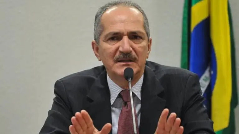 moraes-ameaca-prender-aldo-rebelo-durante-audiencia-da-acao-do-golpe-se-o-senhor-nao-se-comportar-sera-preso-por-desacato-disse-moraes-foto-antonio-cruz-abr-tvt-news