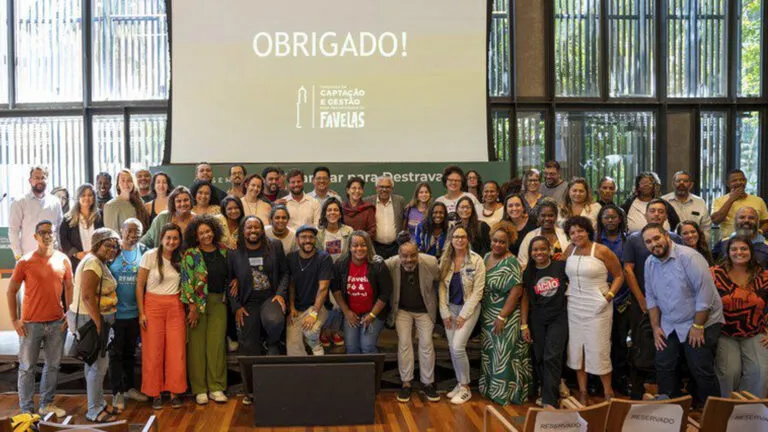 -bndes-destina-por-meio-da-iniciativa-um-total-de-r$-235-milhoes-para-apoiar-o-empreendedorismo-em-territorios-perifericos-leandro-vaz-tvt-news