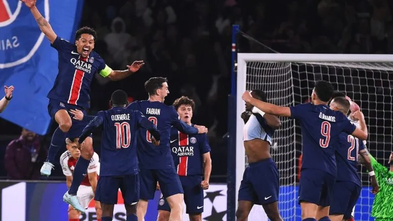 momento - que - o - psg - se - torna - finalista - da - champions - league - foto - @psg-tvt-news