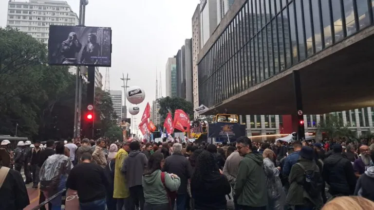 TVTNews 4 professores-da-rede-publica-de-sp-fazem-greve-na-sexta-9-professores-pedem-que-reajuste-em-sp-seja-o-mesmo-do-piso-nacional-foto-ana-beatriz-alves-tvt-news-tvt-news