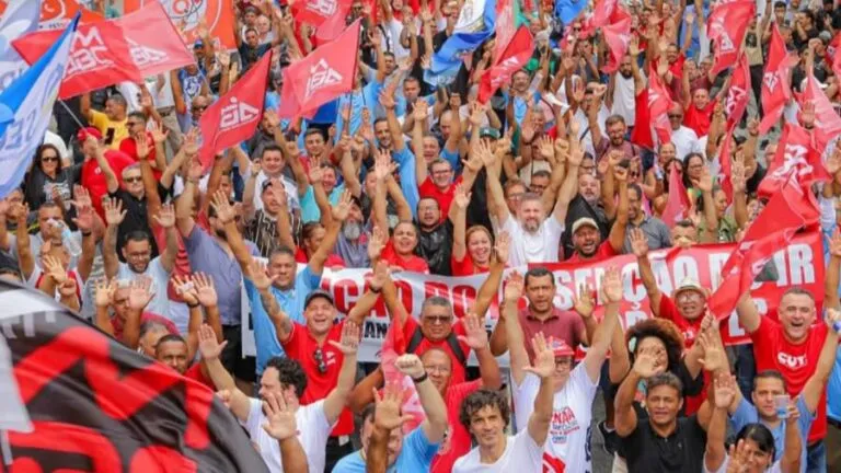 TVTNews 5 encontro-de-geracoes-celebra-os-66-anos-do-sindicato-dos-metalurgicos-do-abc-sindicato-dos-metalurgicos-do-abc-recebe-o-ministro-do-trabalho-luiz-marinho-no-encontro-de-geracoes-imagem-divulgacao-sindicato-dos-metalurgicos-do-abc-tvt-news