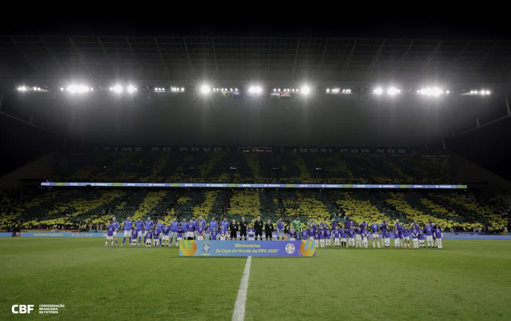 Parabens-Carletto-Torcida-Brasileira-homenageia-Ancelotti-pelo-aniversario-em-mosaico-na-Neo-Quimica-Arena-Foto-rafaelribeirorio-CBF-tvt-news