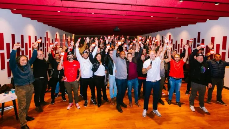 metalurgicos-de-sorocaba-aprovam-campanha-salarial-2025-luta-e-essencial-para-garantirmos-avancos-afirma-leandro-soares-foto-mattheus-da-silva-smetal-tvt-news