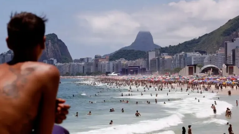 TVTNews 4 feriado-junho-quando-cai-quando-5o-dia-util-quais-capitais-feriado-corpus-christi-tania-rego-agencia-brasil-tvt-news