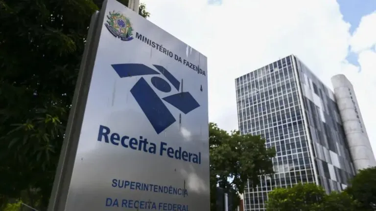 receita-federal-libera-consulta-segundo-lote-restituicao-ir-imposto-de-renda-marcelo-camargo-agencia-brasil-tvt-news