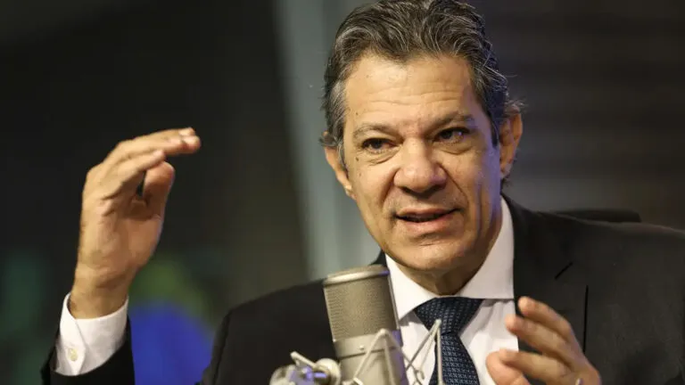 haddad-pode-haver-conversa-lula-trump-tarifas-marcelo-camargo-agencia-brasil-tvt-news