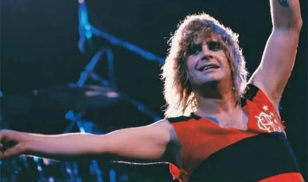 Ozzy Osbourne morre aos 76 anos; relembre sua carreira 2 ozzy-osbourne-rock-in-rio-1985-flamengo-reproducao-tvt-news