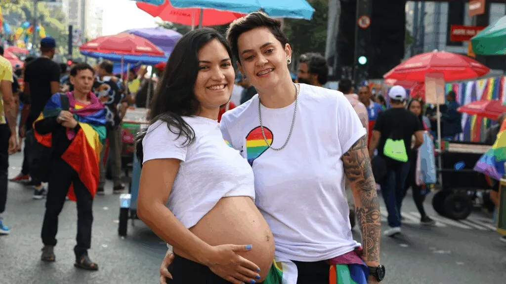dia-do-orgulho-lesbico--veja-filmes-que-celebram-o-amor--28a-parada-do-orgulho-lgbt--em-2024--na-avenida-paulista--sp---foto--rovena-rosa-agencia-brasil-tvt-news