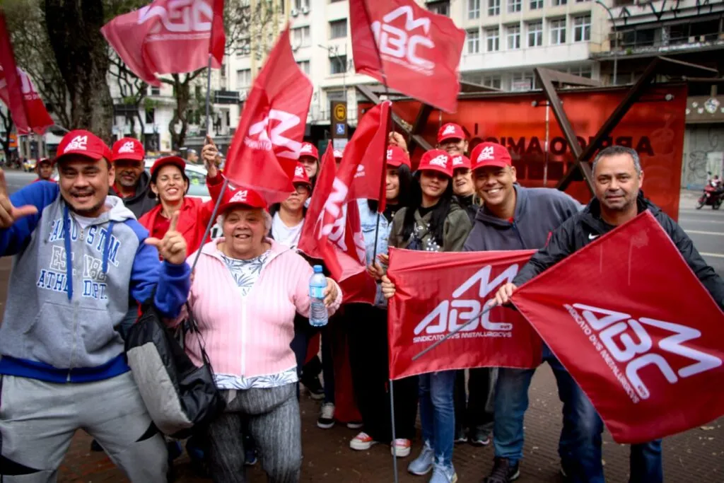 7 de setembro: veja como foram os atos em defesa da soberania e democracia 7 7-de-setembro-veja-como-foram-os-atos-em-defesa-da-soberania-e-democracia-grito-dos-excluidos-e-das-excluidas-em-2025-tvt-news