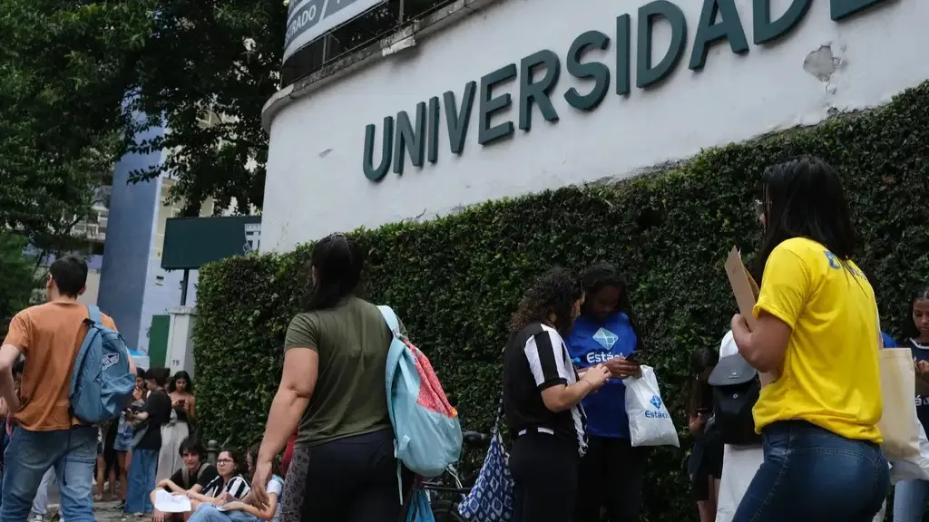 gabaritos-enem-2025-gabarito-enem-exame-nacional-do-ensino-medio-gabarito-oficial-gabaritos-oficiais-do-enem-gabarito-do-enem-gabaritos-do-enem-tvt-news