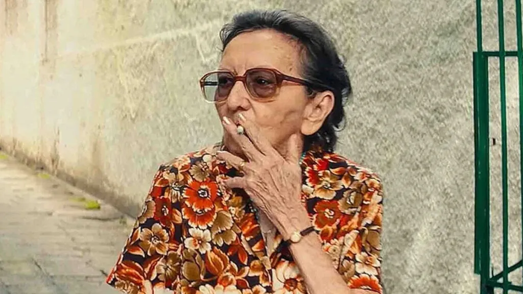 Tania-Maria-vence-premio-no-Chile-em-mais-uma-vitoria-de-O-Agente-Secreto-divulgacao-vitrine-filmes-tvt-news