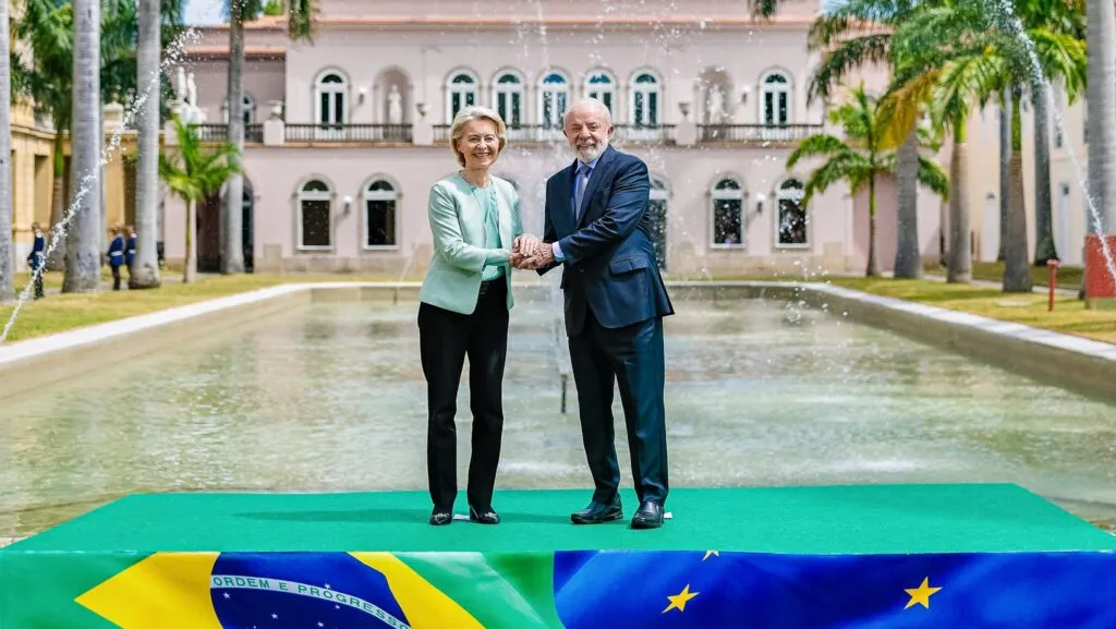 acordo-mercosul-ue-lula-celebra-o-multilateralismo-e-von-der-leyen-a-abertura-tvt-news