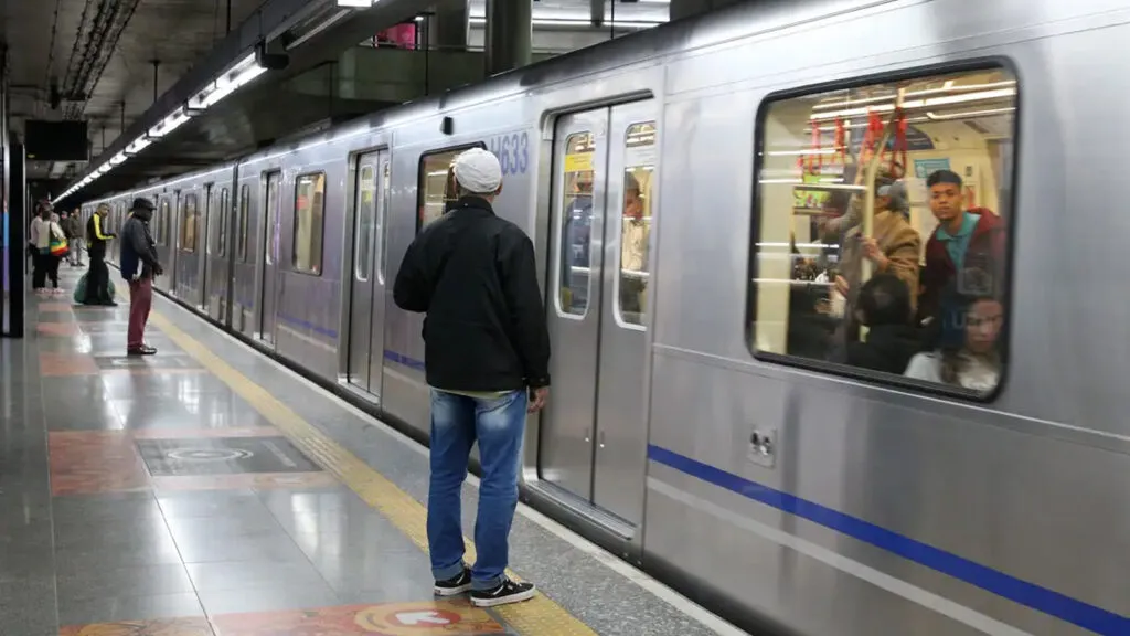 Metroviarios-de-Sao-Paulo-entram-em-estado-de-greve-e-pressionam-Metro-por-negociacao-rovena-rosa-agencia-brasil-tvt-news