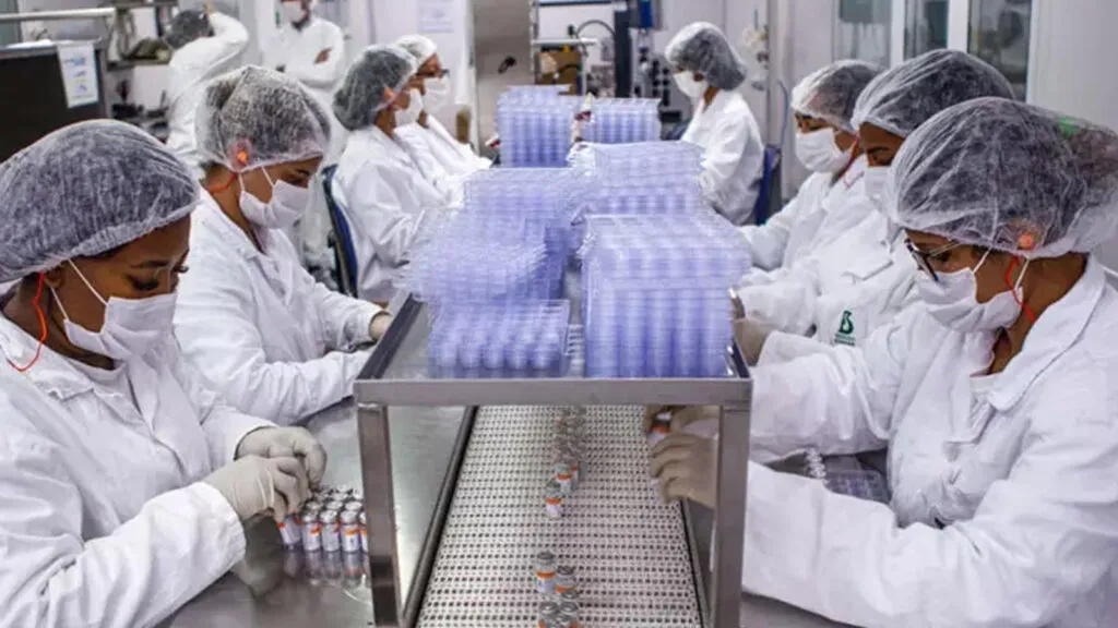 No-Butantan-Lula-anuncia-R-14-bi-para-infraestrutura-vacinacao-e-insumos-imunobiologicos-divulgacao-butantan-tvt-news