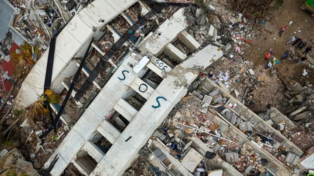 Governo avalia nova operação de apoio à Venezuela após terremotos que deixaram 3.889 mortos 1 sobe-para-2-595-numero-de-mortos-em-terremotos-na-venezuela-terremoto-na-venezuela-vitimas-na-venezuela-imagens-terremoto-na-venezeula-tvt-news