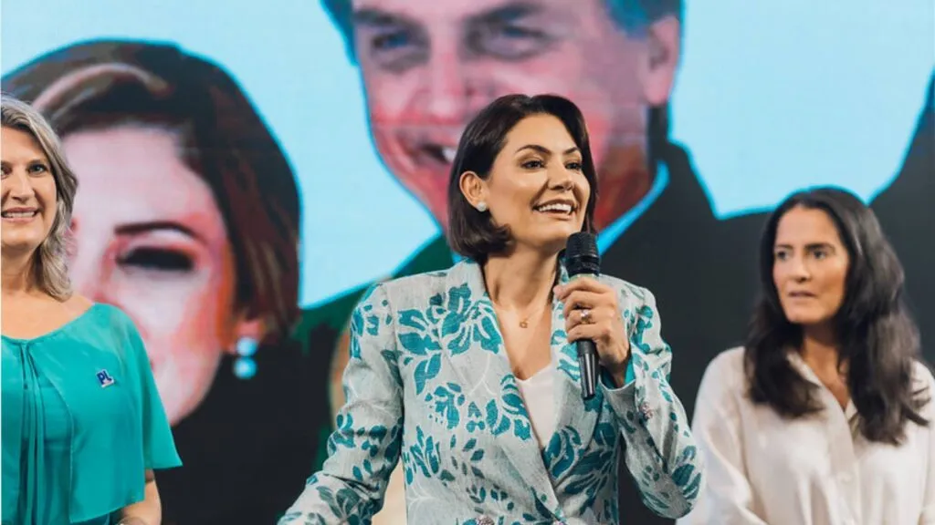 michelle-deixa-presidencia-do-pl-mulher-e-amplia-crise-no-bolsonarismo-rompimento-de-michelle-com-primogenito-de-bolsonaro-dificilmente-sera-revertido-antes-das-eleicoes-foto-divulgacao-pl-mulher-tvt-news