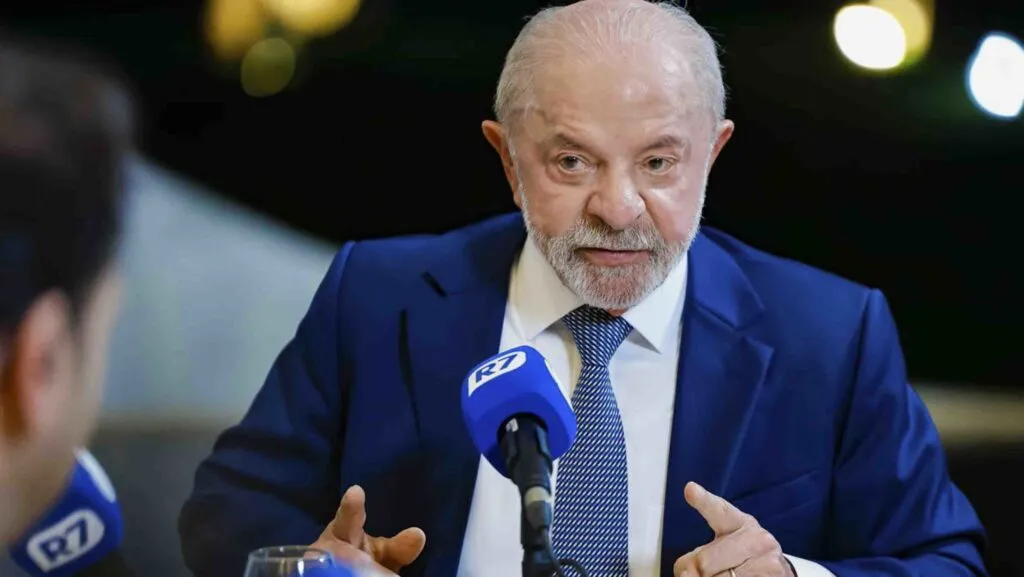 Lula na Record: presidente defende reforma do Judiciário, cobra Flávio Bolsonaro sobre Master 2 entrevista-lula-na-record